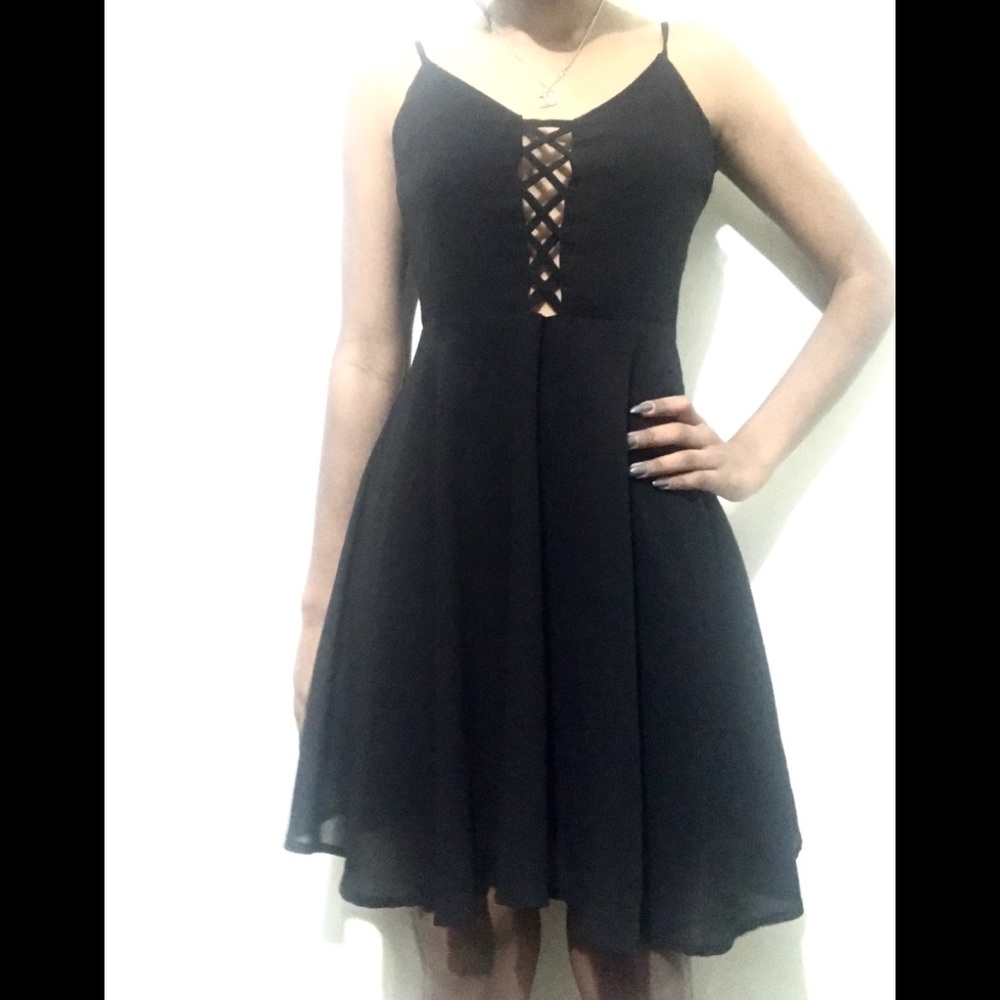 NWOT Flowy Lace Up Little Black Dress